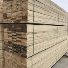 開封木跳板 50*250黃花松 材質(zhì)特性與應(yīng)用場(chǎng)景